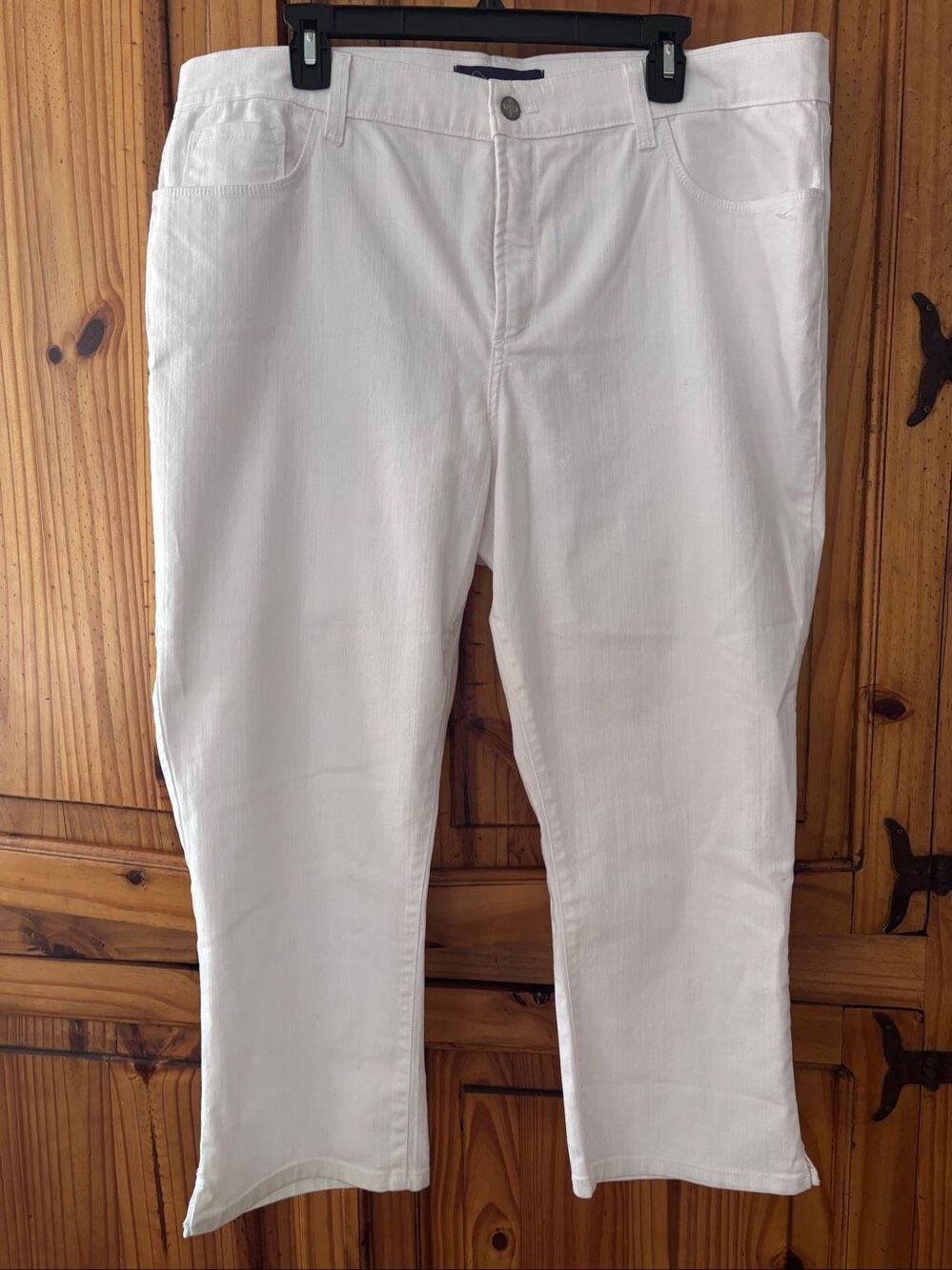 New NYDJ White Denim Capris